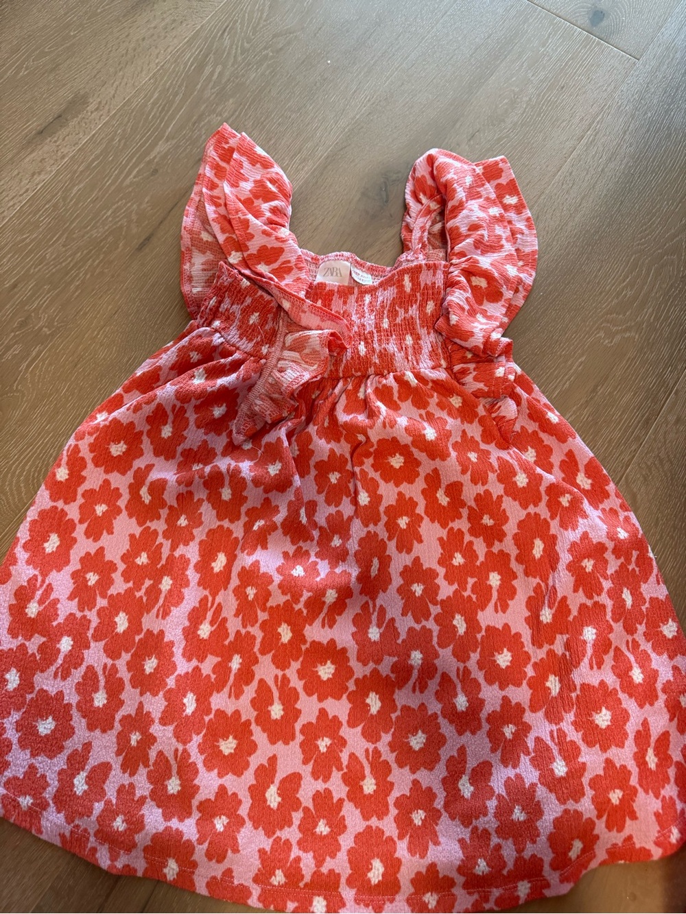Red Floral Smocked girls Zara Dress 4/5